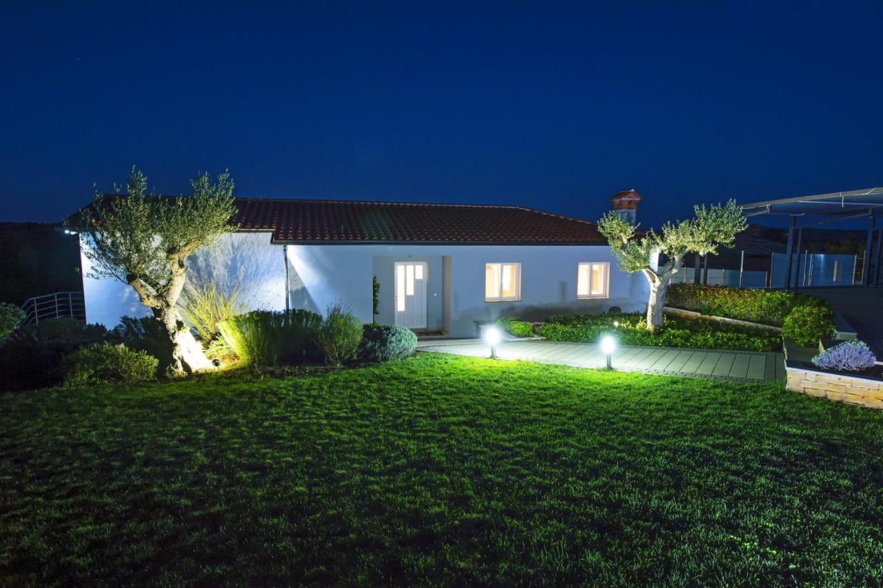 La Casa De Papel Villa Labin  Exterior photo